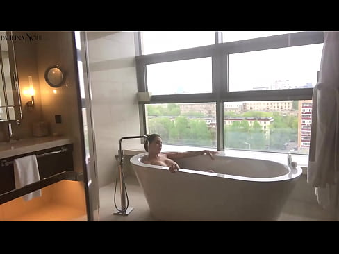 ❤️ Enorm Babe Leidenschaftlech ruckelt hir Muschi am Buedzëmmer Fuckvideo bei eis ﹏